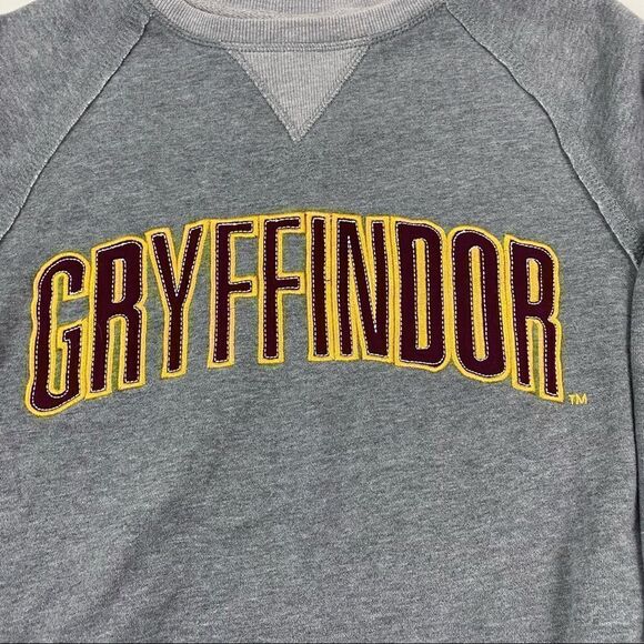 Harry Potter Gryffindor Universal Studios Grey Crewneck Sweatshirt Extra Small - Picture 5 of 6